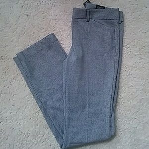 NWT Express Editor Pant barely boot size 00R